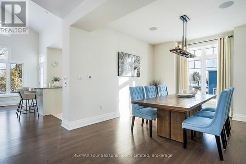128 Timber Lane, Blue Mountains, ON - Indoor Photo Showing Dining Room