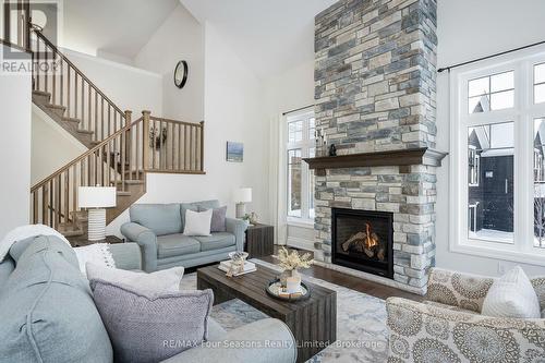128 Timber Lane, Blue Mountains, ON - Indoor Photo Showing Living Room With Fireplace