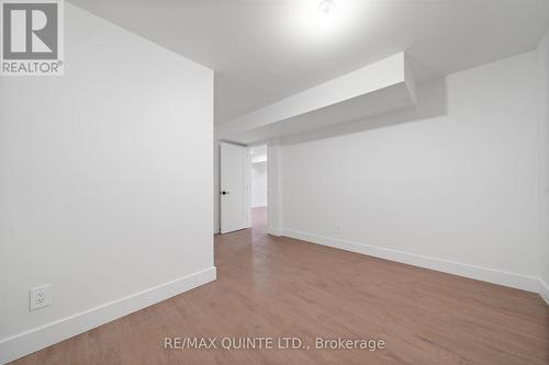 235 Michael'S Way, Prince Edward County (Ameliasburg Ward), ON - Indoor Photo Showing Other Room