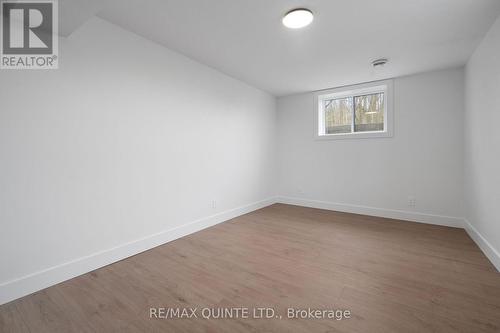 235 Michael'S Way, Prince Edward County (Ameliasburg Ward), ON - Indoor Photo Showing Other Room