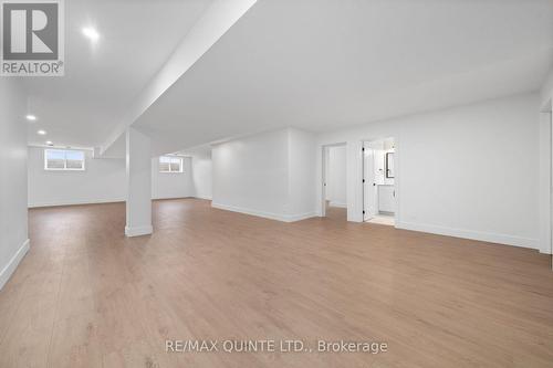 235 Michael'S Way, Prince Edward County (Ameliasburg Ward), ON - Indoor Photo Showing Other Room