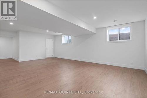 235 Michael'S Way, Prince Edward County (Ameliasburg Ward), ON - Indoor