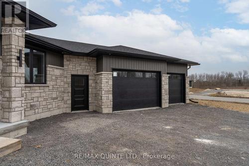 235 Michael'S Way, Prince Edward County (Ameliasburg Ward), ON - Outdoor