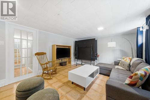 41 Freeman Drive, Port Hope, ON - Indoor Photo Showing Living Room