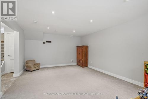 Open canvas for you to design - 1601 Rocklands Road, Peterborough (Monaghan Ward 2), ON - Indoor Photo Showing Other Room