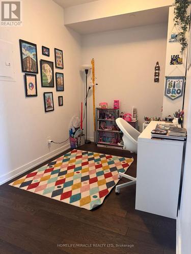 2106 - 510 Curran Place, Mississauga, ON - Indoor