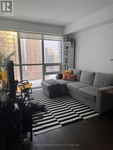 2106 - 510 Curran Place, Mississauga, ON - Indoor Photo Showing Living Room