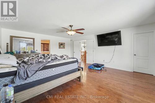 2500 Lookout Drive, Ottawa, ON - Indoor Photo Showing Bedroom