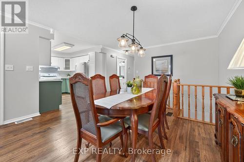 2 - 20 Courtland Drive, Brantford, ON - Indoor Photo Showing Dining Room