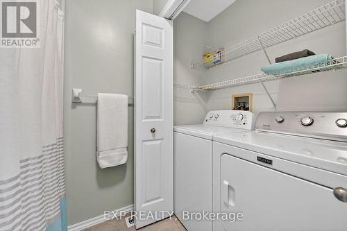 2 - 20 Courtland Drive, Brantford, ON - Indoor Photo Showing Laundry Room