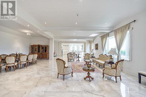 6196 Ravenshoe Road, Georgina, ON - Indoor Photo Showing Other Room