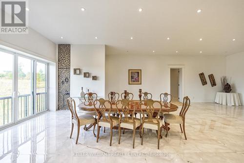 6196 Ravenshoe Road, Georgina, ON - Indoor Photo Showing Dining Room