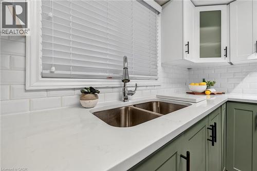 20 Courtland Drive Unit# 2, Brantford, ON - Indoor Photo Showing Kitchen With Double Sink