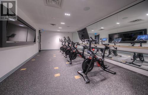 1704 - 15 Wellington Street, Kitchener, ON - Indoor Photo Showing Gym Room