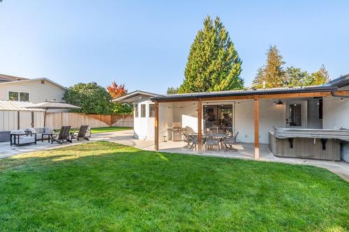3361 Hall Road, Kelowna, BC - Outdoor
