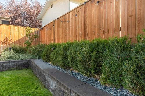3361 Hall Road, Kelowna, BC - Outdoor