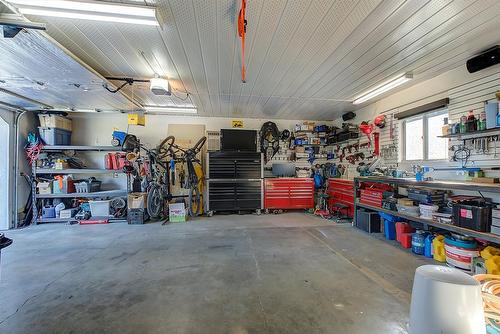 3361 Hall Road, Kelowna, BC - Indoor Photo Showing Garage