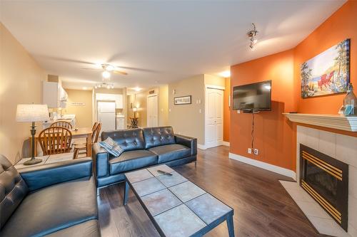 309-640 Main Street, Okanagan Falls, BC - Indoor Photo Showing Living Room With Fireplace