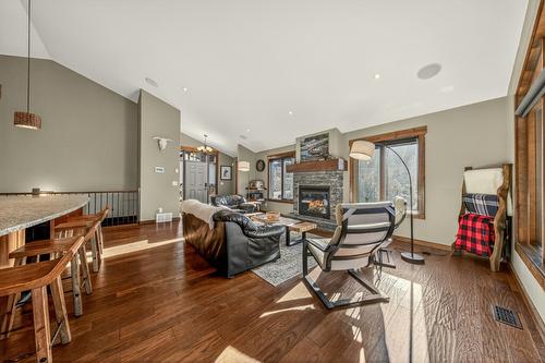 2596 Ledgerock Ridge, Invermere, BC - Indoor With Fireplace
