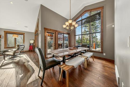 2596 Ledgerock Ridge, Invermere, BC - Indoor Photo Showing Dining Room