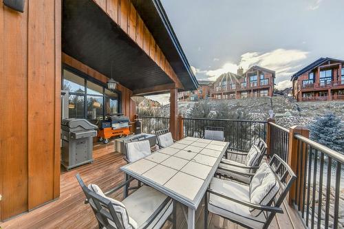 2596 Ledgerock Ridge, Invermere, BC - Outdoor With Exterior