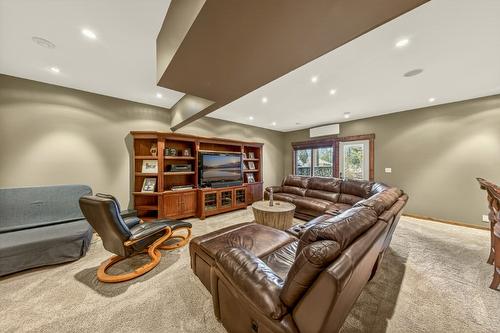 2596 Ledgerock Ridge, Invermere, BC - Indoor