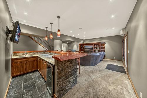 2596 Ledgerock Ridge, Invermere, BC - Indoor Photo Showing Other Room