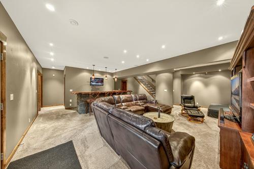 2596 Ledgerock Ridge, Invermere, BC - Indoor