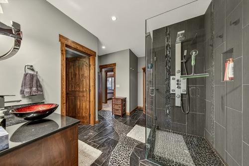 2596 Ledgerock Ridge, Invermere, BC - Indoor