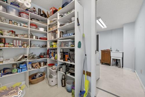 1050 Bartholomew Court, Kelowna, BC - Indoor Photo Showing Other Room