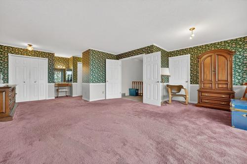 1050 Bartholomew Court, Kelowna, BC - Indoor