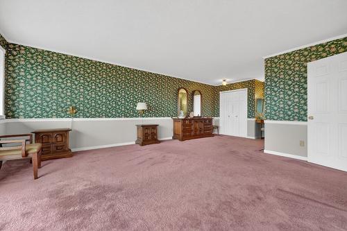 1050 Bartholomew Court, Kelowna, BC - Indoor Photo Showing Other Room