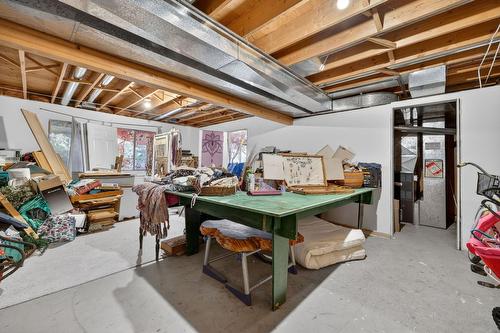 1050 Bartholomew Court, Kelowna, BC - Indoor Photo Showing Basement