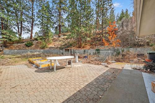1050 Bartholomew Court, Kelowna, BC - Outdoor