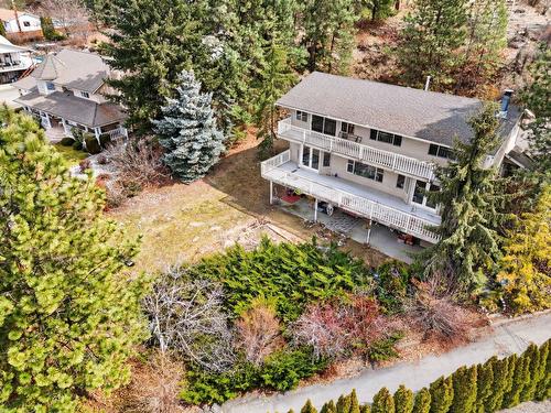 1050 Bartholomew Court, Kelowna, BC - Outdoor