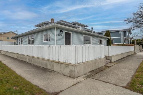 600 Braid Street, Penticton, BC - Outdoor