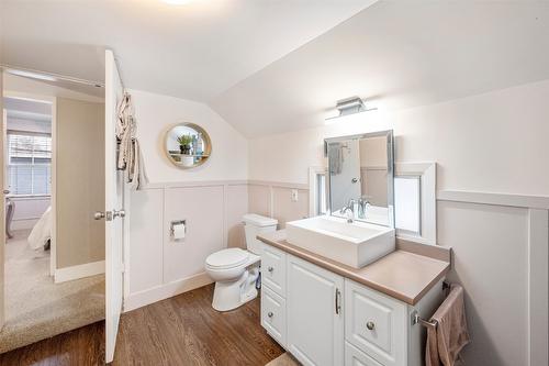 600 Braid Street, Penticton, BC - Indoor Photo Showing Bathroom