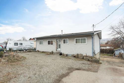 9391 Glenmore Road, Lake Country, BC - Outdoor