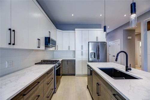 430 Craig St, Parksville, BC 