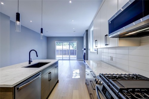 430 Craig St, Parksville, BC 