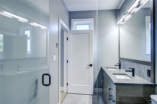 430 Craig St, Parksville, BC 