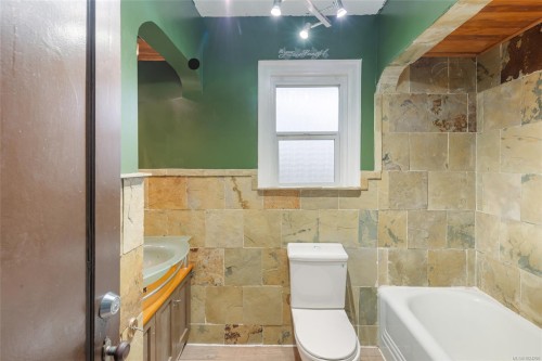 3259 3Rd Ave, Port Alberni, BC 