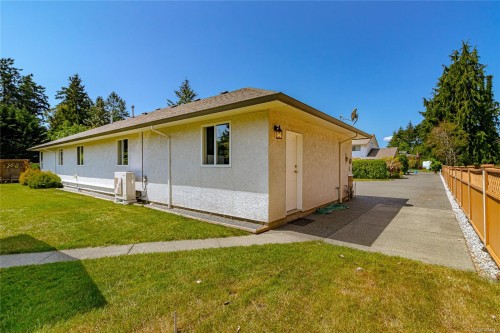 6377 Rodolph Rd, Central Saanich, BC 