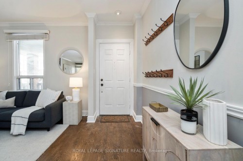 215 Yarmouth Road, Toronto, ON - Indoor