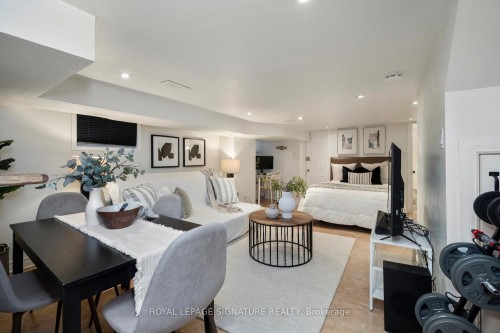 215 Yarmouth Road, Toronto, ON - Indoor