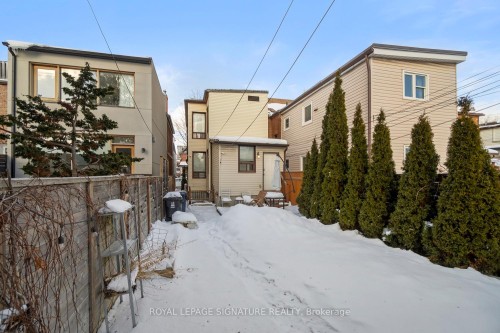 215 Yarmouth Road, Toronto, ON - Outdoor