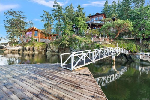 7178 Mark Lane, Central Saanich, BC 