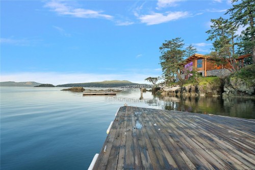 7178 Mark Lane, Central Saanich, BC 