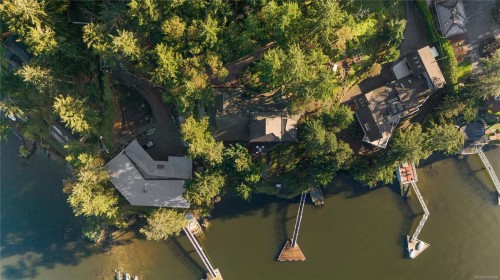 7178 Mark Lane, Central Saanich, BC 