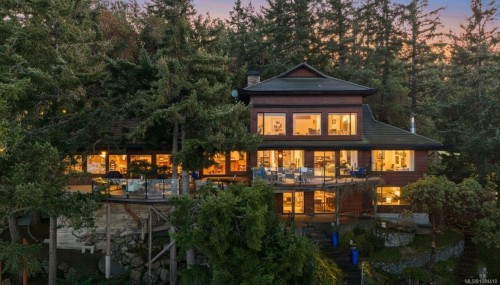 7178 Mark Lane, Central Saanich, BC 